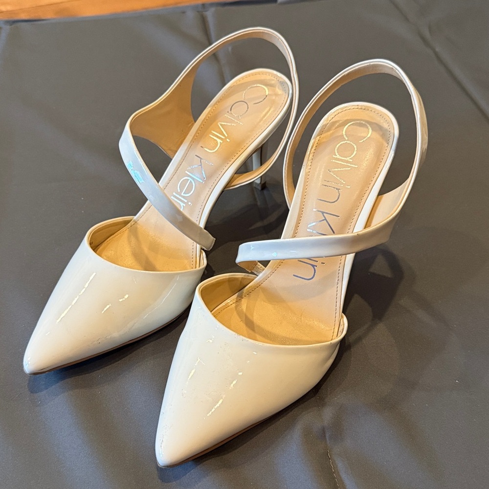 Calvin Klein Ivory Slingback Pumps Size 10